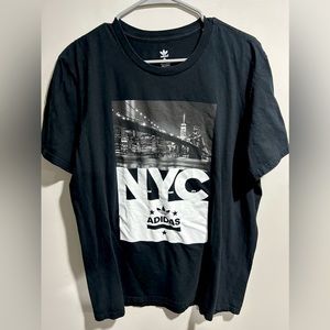 Adidas NYC T-shirt size XL